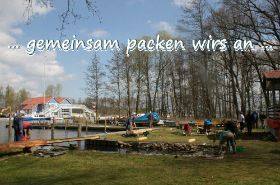2012_Gemeinsam packen.jpg