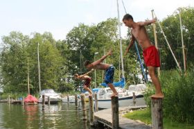 2013_Sprung ins Wasser.jpg